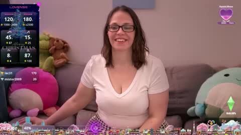 Snapshot of sweeteileen887 chatting on 12.30.24 Eileen online show from 12.30.24