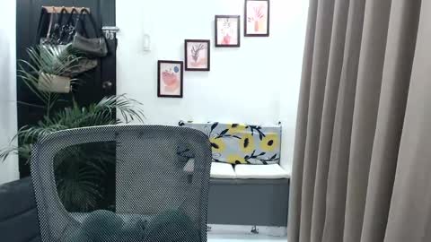 Khaye online show from 01.21.25