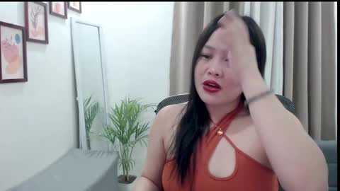 Khaye online show from 02.27.25