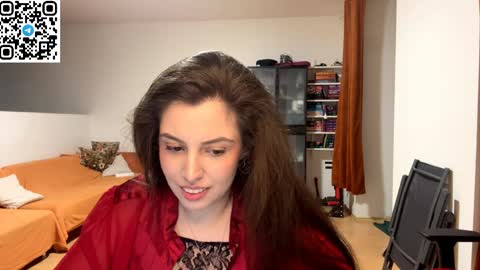 Snapshot of sweetfenomen67 chatting on 05.30.26 Joanna online show from 05.30.26