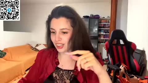 Snapshot of sweetfenomen67 chatting on 06.14.26 Joanna online show from 06.14.26