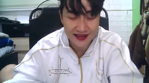 Snapshot of sweetgemini23 chatting on 12.16.24 Jean online show from 12.16.24