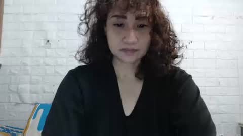 Snapshot of sweetgemini23 chatting on 10.10.25 Jean online show from 10.10.25