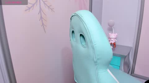 MIA  online show from 02.12.25