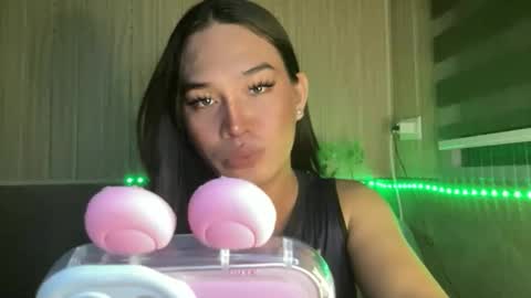 sweetgirl_rhainexxx online show from 05.15.26