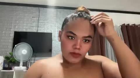 Bella online show from 10.19.25