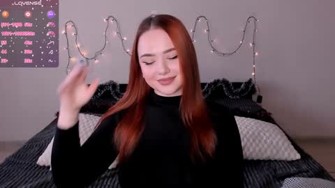 Snapshot of sweetie_candy_ chatting on 12.21.24 Hannah online show from 12.21.24