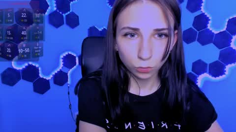 Snapshot of sweetie_chloe_ chatting on 05.11.26 Chloe online show from 05.11.26