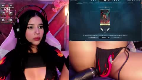 Snapshot of sweetie_cloe chatting on 10.08.25 sweetie_cloe online show from 10.08.25