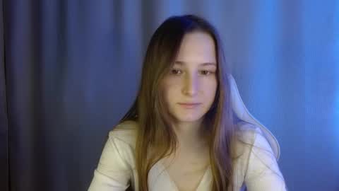 Snapshot of sweetie_lover chatting on 01.11.26 Annie online show from 01.11.26