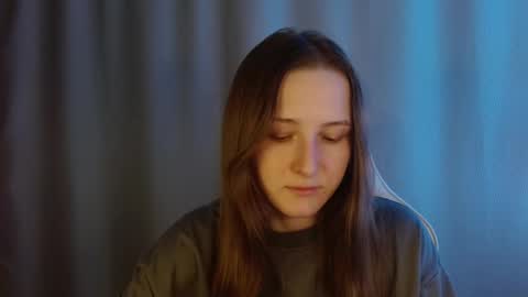 Snapshot of sweetie_lover chatting on 02.01.26 Annie online show from 02.01.26