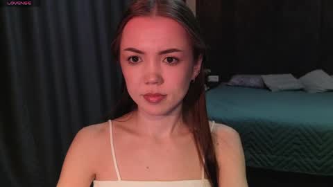 sweetieee_kira online show from 04.22.26