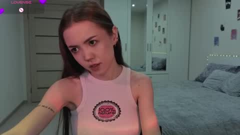 sweetieee_kira online show from 06.09.26