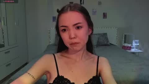 sweetieee_kira online show from 06.17.26