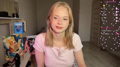 sweetie Lisa3 online show from 10.22.25