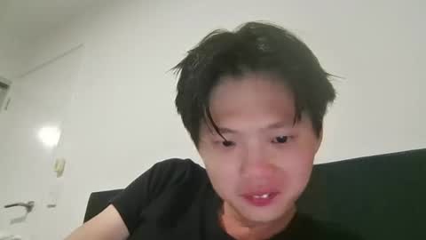 Snapshot of sweetiepuppy421 chatting on 12.19.25 sweetiepuppy421 online show from 12.19.25