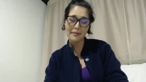 Snapshot of sweetjess01 chatting on 12.11.24 SweetJess online show from 12.11.24