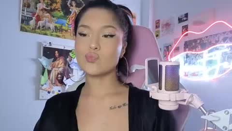 Snapshot of sweetjess01 chatting on 02.23.26 SweetJess online show from 02.23.26