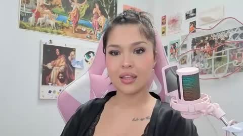 Snapshot of sweetjess01 chatting on 02.24.26 SweetJess online show from 02.24.26