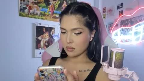 Snapshot of sweetjess01 chatting on 03.06.26 SweetJess online show from 03.06.26