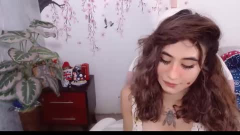 karen online show from 04.28.26