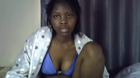 Snapshot of sweetkirrie chatting on 07.13.26 sweetkirrie online show from 07.13.26