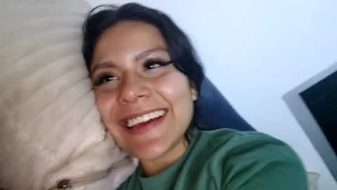 Snapshot of sweetletty_ chatting on 01.06.25 Letty la traga semen lol online show from 01.06.25