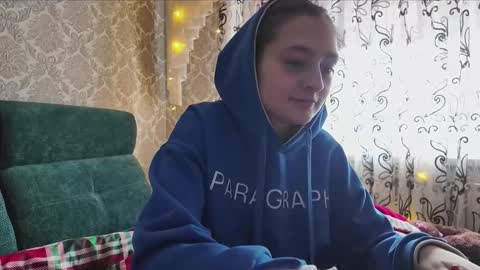 sweetliaison online show from 12.23.25