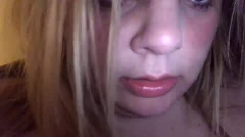 Snapshot of sweetlisa92 chatting on 12.28.24 Lisa  online show from 12.28.24