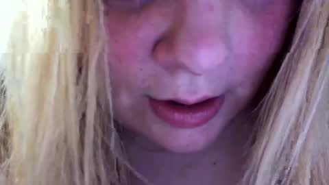 Snapshot of sweetlisa92 chatting on 02.24.25 Lisa  online show from 02.24.25
