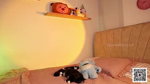 Snapshot of sweetlittlevenus chatting on 03.17.26 Venus online show from 03.17.26