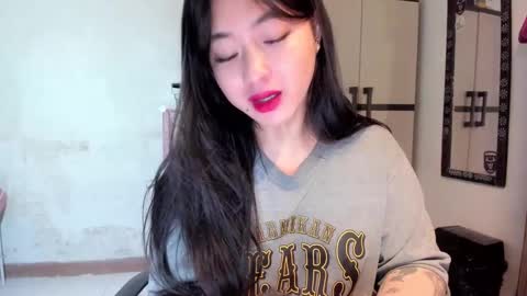 Snapshot of sweetlovepinay04 chatting on 01.11.25 Zoe online show from 01.11.25