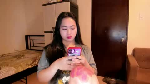 Snapshot of sweetlovepinay04 chatting on 09.16.25 Zoe online show from 09.16.25