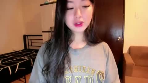 Snapshot of sweetlovepinay04 chatting on 09.19.25 Zoe online show from 09.19.25