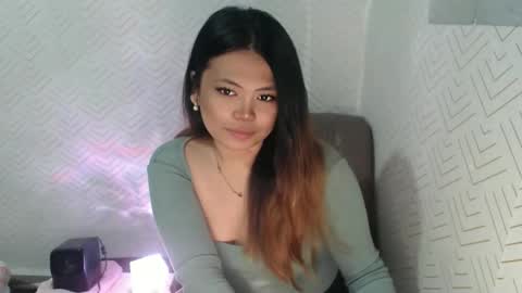 NICOLE online show from 05.12.26