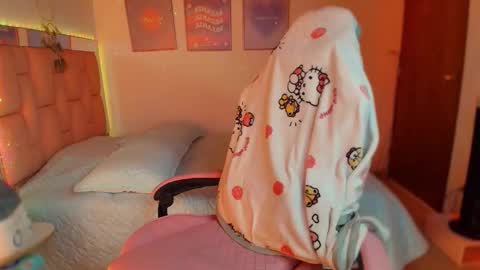 SweetLune online show from 02.10.26