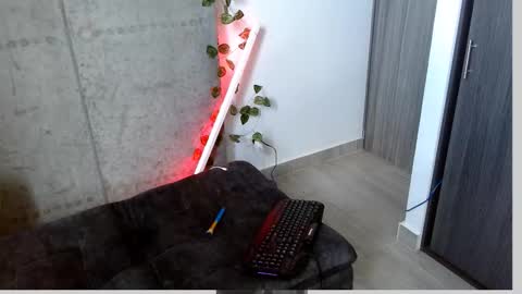 Snapshot of sweetmagic6 chatting on 09.15.25 sweetmagic6 online show from 09.15.25