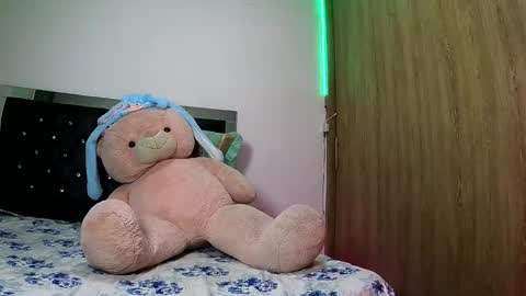 Snapshot of sweetmagic6 chatting on 01.06.26 sweetmagic6 online show from 01.06.26