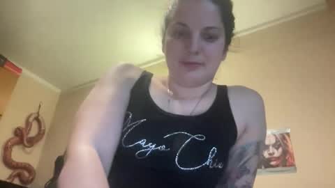 sweetmandyy online show from 11.17.25