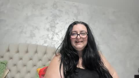 sweetmiki9 online show from 04.20.26