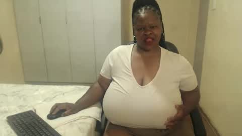 Snapshot of sweetnoziexxx chatting on 01.07.25 sweetnoziexxx online show from 01.07.25