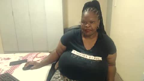 Snapshot of sweetnoziexxx chatting on 01.14.25 sweetnoziexxx online show from 01.14.25