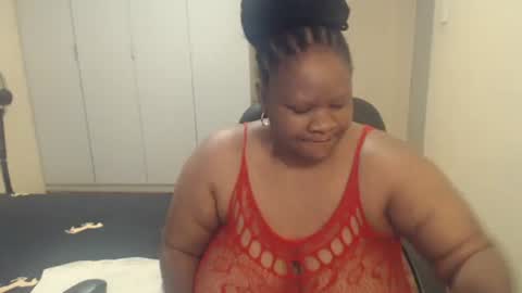 Snapshot of sweetnoziexxx chatting on 02.25.25 sweetnoziexxx online show from 02.25.25