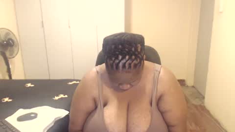 Snapshot of sweetnoziexxx chatting on 03.02.25 sweetnoziexxx online show from 03.02.25