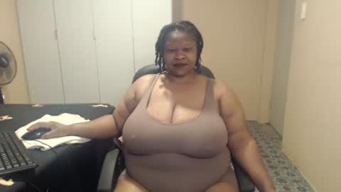 Snapshot of sweetnoziexxx chatting on 11.09.25 sweetnoziexxx online show from 11.09.25