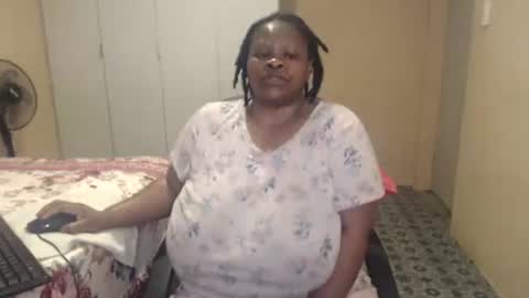 Snapshot of sweetnoziexxx chatting on 11.22.25 sweetnoziexxx online show from 11.22.25