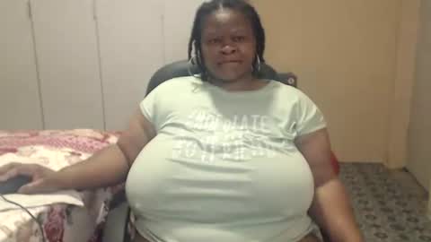 Snapshot of sweetnoziexxx chatting on 11.23.25 sweetnoziexxx online show from 11.23.25