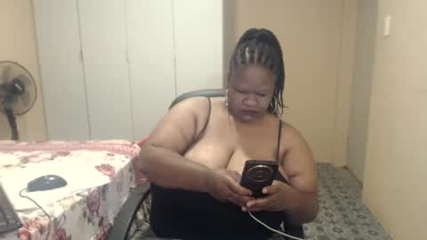 Snapshot of sweetnoziexxx chatting on 01.16.26 sweetnoziexxx online show from 01.16.26