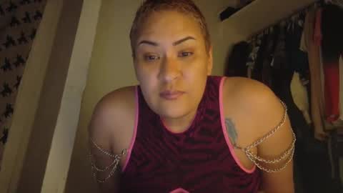 Snapshot of sweetp3ach29 chatting on 02.22.25 sweetp3ach29 online show from 02.22.25