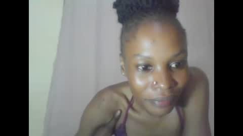 Snapshot of sweetpetite254 chatting on 01.25.25 ESTHER online show from 01.25.25